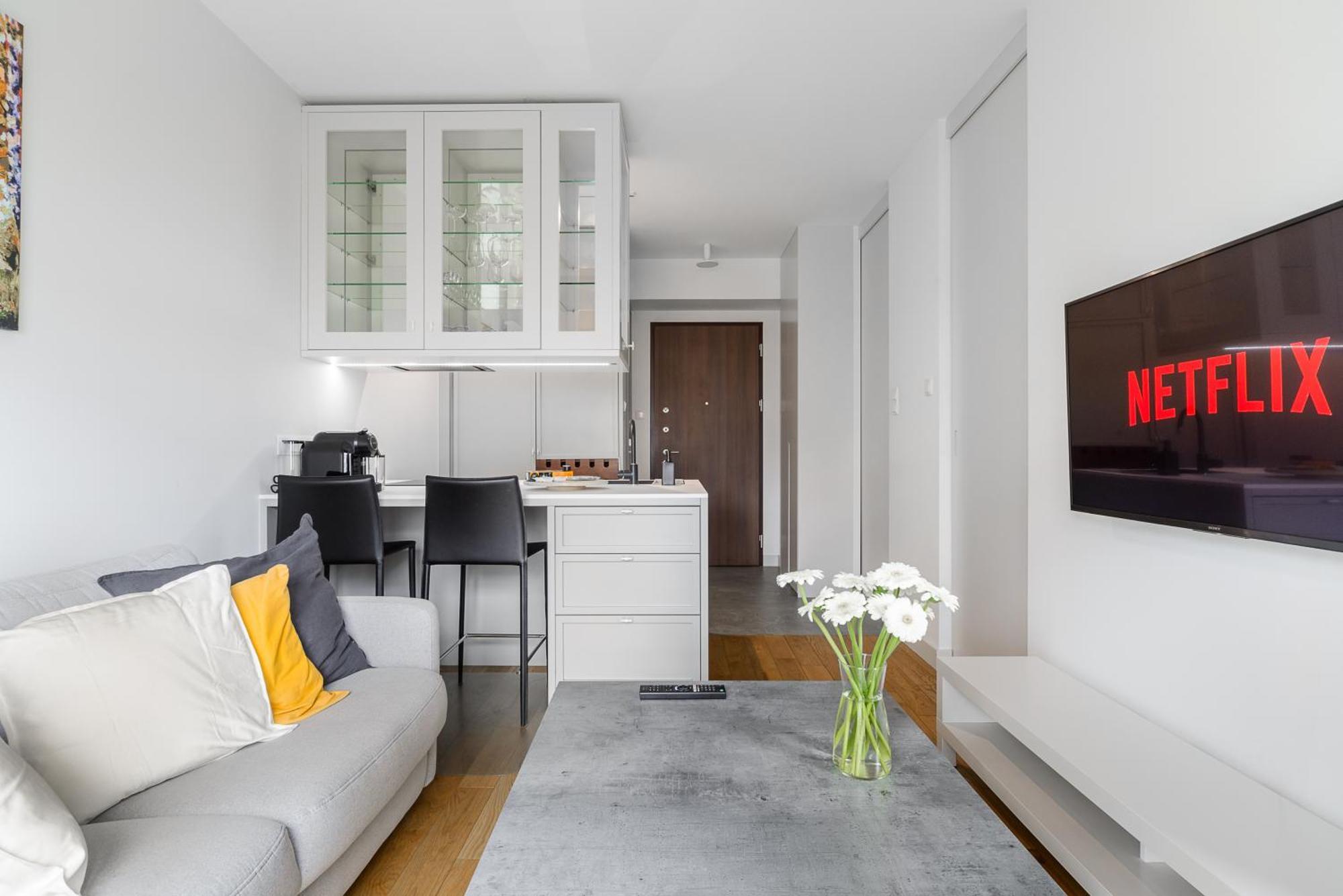 Luxury Apartments Mennica Residence With Parking Варшава Экстерьер фото
