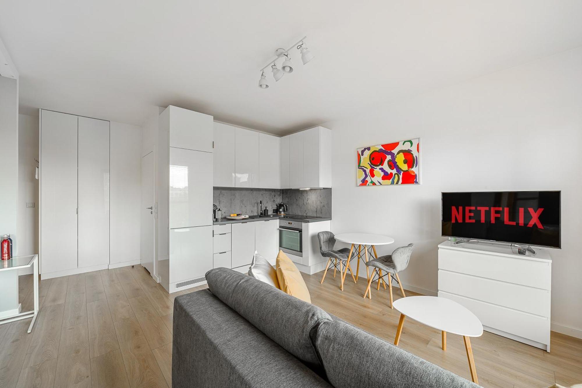 Luxury Apartments Mennica Residence With Parking Варшава Экстерьер фото